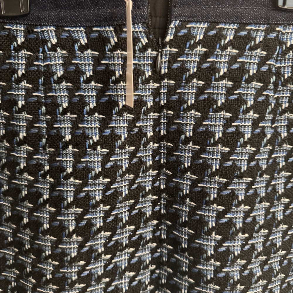 Ann Taylor Black and Blue Tweed Skirt - Picture 3 of 4